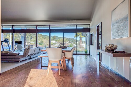 Waterfront Hawaiian Oasis 2B/2B