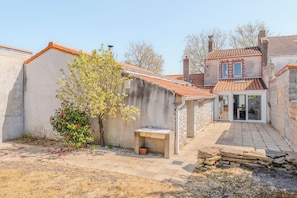 Exterior - La Maison de Retz - 400m centre - Jardin (Villeneuve-en-Retz)