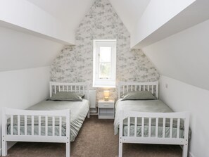 Cottage - Cold Spring House (Bradford)