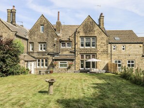 Exterior - Cold Spring House (Bradford)