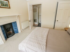 5 habitaciones, decoración personalizada y muebles diferentes 