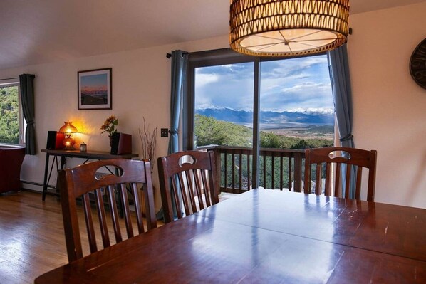 Dining - NEW Cody Gulch Getaway of Villa Grove (Villa Grove)
