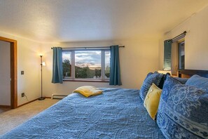 3 Schlafzimmer, Bügeleisen/Bügelbrett, Internetzugang, Bettwäsche