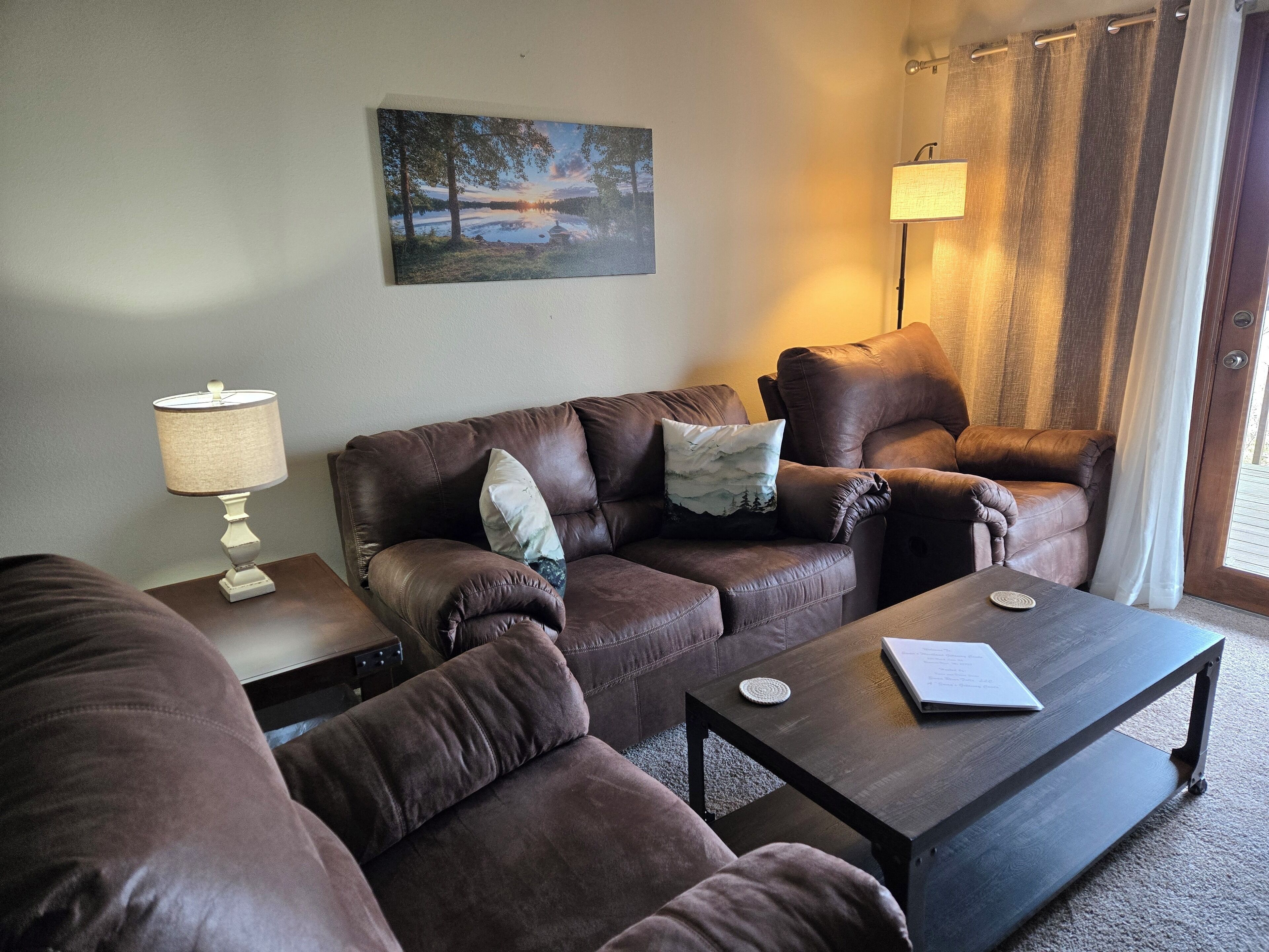 Peaceful Step Free Retreat 2 Miles To Silver Dollar City Perfect Autumn Stay - Reeds Spring, MO