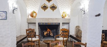 Cubo's Hotel Cortijo San Antonio Caminito del Rey / air conditioning / free Wi-Fi / free parking