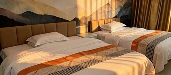 Lichuan Green Orange Hotel (Railway Station Branch)