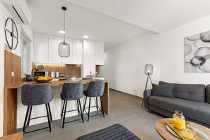 Apartment | Dining - Cozy Holiday Apartment in Sibenik-brodarica (Sibenik)