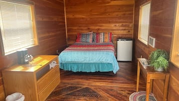 1 bedroom, desk, free WiFi
