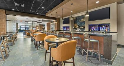 Drury Plaza Hotel Lincoln Downtown