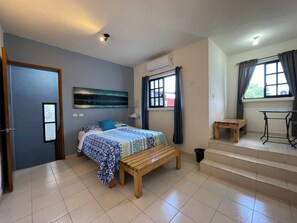 1 bedroom, iron/ironing board, WiFi, bed sheets - Cozy two-level apartment in Cozumel, 20 minutes from the beach. (Cozumel)