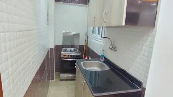 Oven, stovetop