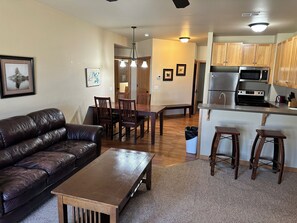 Televisión, chimenea