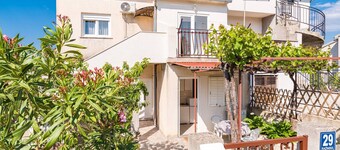 Cozy Apartment in Sibenik-brodarica