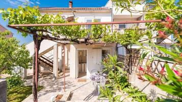 Apartment | Exterior