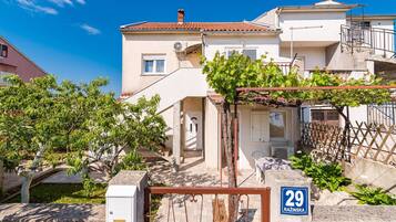 Apartment | Exterior