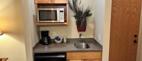 Fridge, microwave, coffee/tea maker