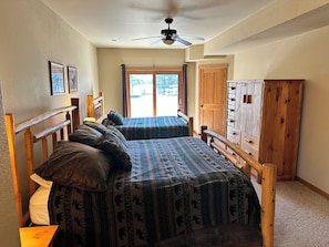 2 chambres, bureau, fer et planche à repasser, Wi-Fi gratuit