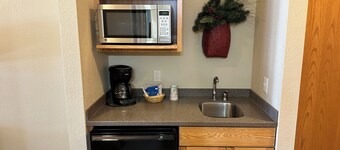 Studio 117 By Eagle Waters Resort