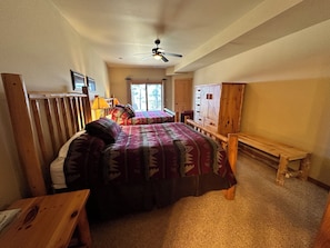 1 chambre, fer et planche à repasser, Wi-Fi gratuit, draps fournis
