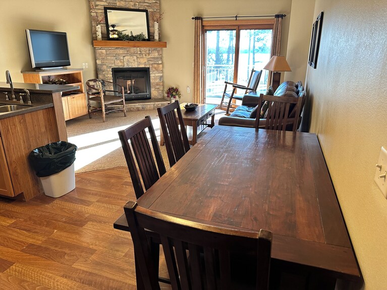 Condo 203 By Eagle Waters Resort - Eagle River, WI