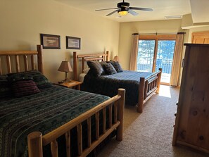 2 bedrooms, desk, iron/ironing board, free WiFi