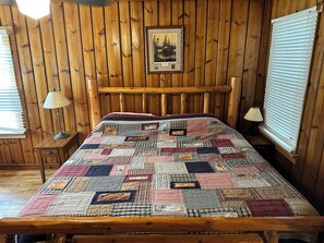 2 bedrooms, bed sheets - Cabin 2 by Eagle Waters Resort (eagle river)
