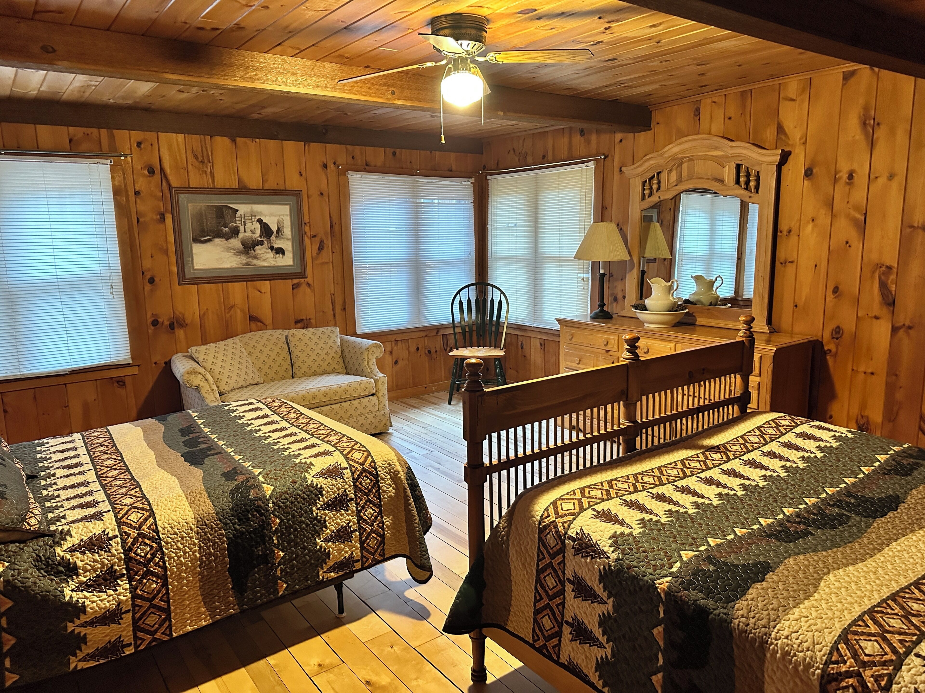 1 bedroom, bed sheets