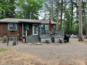 Exterior - Cabin 18 by Eagle Waters Resort (eagle river)