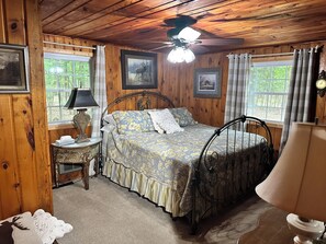 3 bedrooms, bed sheets