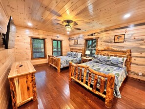 4 bedrooms, iron/ironing board, travel cot, WiFi