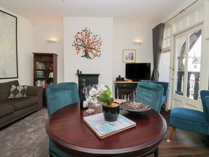 Interior - Two West End (Windermere)