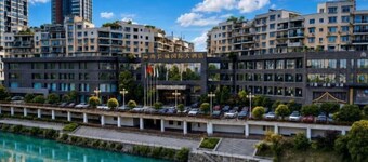 Jintan Square South Great Wall Hotel (Tongren Station Branch)