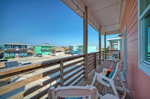 House (Multiple Bedrooms) | Interior - Sleeps 24, 2 Homes Pool, Backyard Tiki Bar, Fire Pit, Cornhole Walk to Beach (Port Aransas)