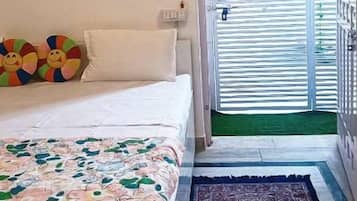 1 chambre, fer et planche Ă  repasser, Wi-Fi, draps fournis
