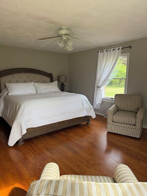 3 quartos, Wi-Fi, roupa de cama