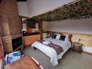 Deluxe Double Room, 1 King Bed