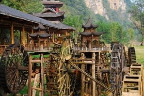 View from property - Zhangjiajie Ancient and Modern Inn (Zhangjiajie)