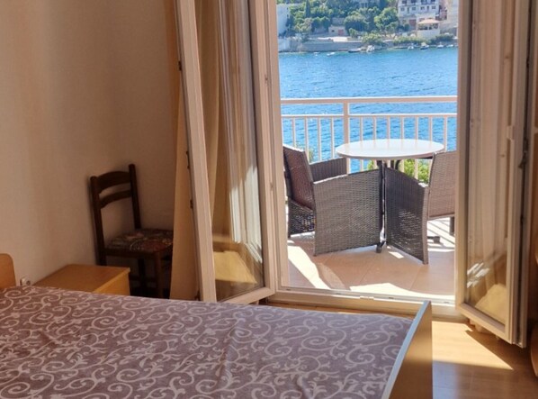 1 bedroom, Internet, bed sheets