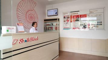 المنشأة من الداخل