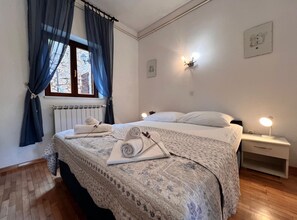 1 chambre, accès Internet, draps fournis