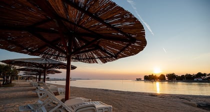 Apartments Ivankovic - Two Bedroom Apartment with Terrace