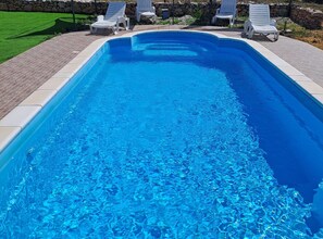 Beheizter Pool