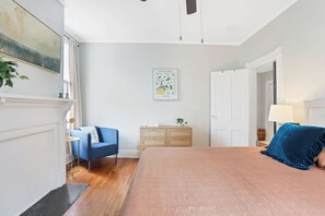 1 bedroom, free WiFi, bed sheets - Savannah Retro Loft - Thomas Square (Savannah)