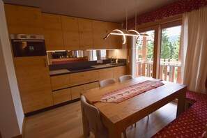 Dining - Spinale Duplex Apartment MhD (Madonna di Campiglio)