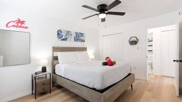 1 bedroom, desk, iron/ironing board, travel cot