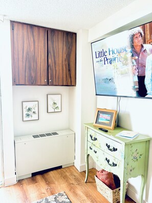 Interior - Hilo Haven w/ Pool, A/C & Wi-Fi (Hilo)