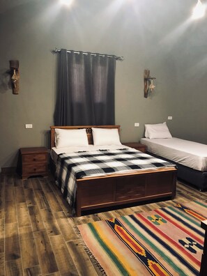 3 camere, ferro/asse da stiro