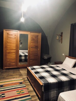 3 bedrooms, iron/ironing board