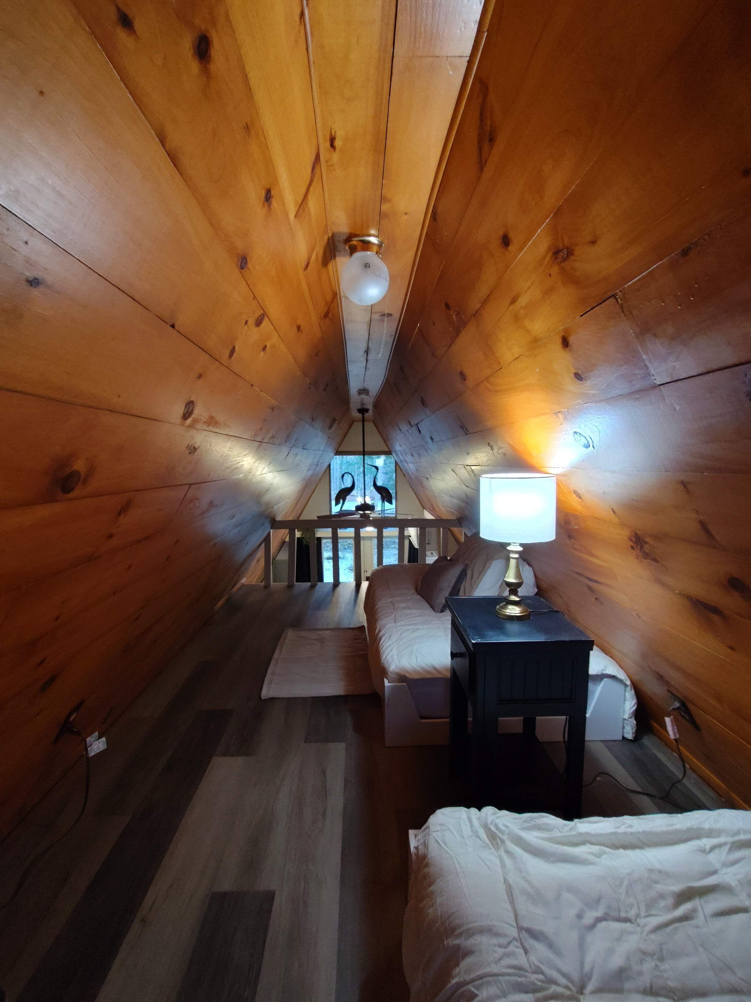 2 bedrooms, iron/ironing board, travel cot, free WiFi