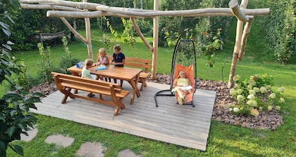 Spacious, family-friendly accommodation, 10 minutes from Lake Kaltern.